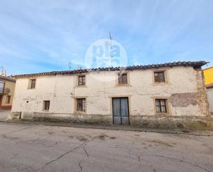 Exterior view of House or chalet for sale in Villangómez