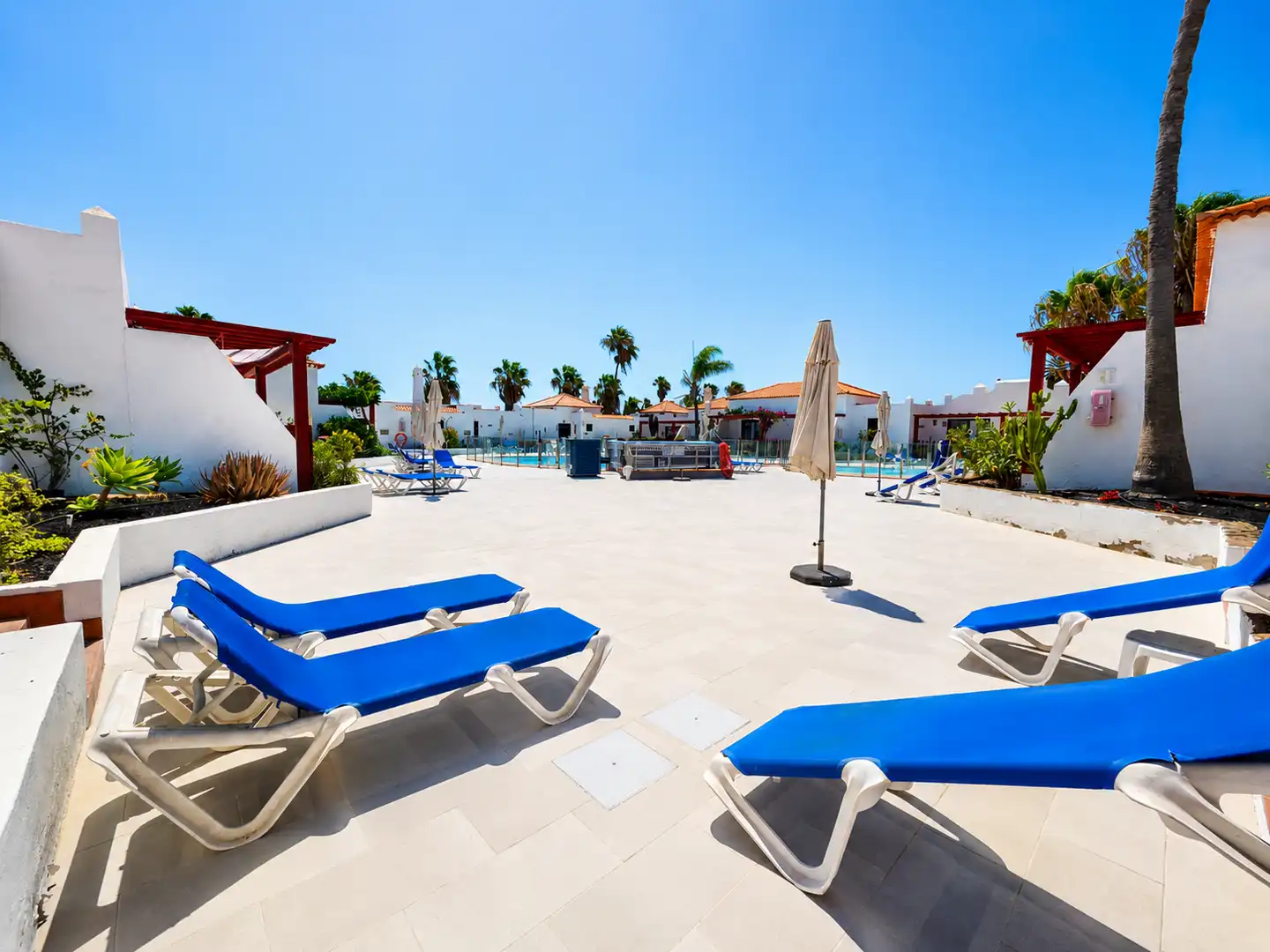 Terraza de Estudio en venta en Antigua con Aire acondicionado, Amueblado y Piscina comunitaria