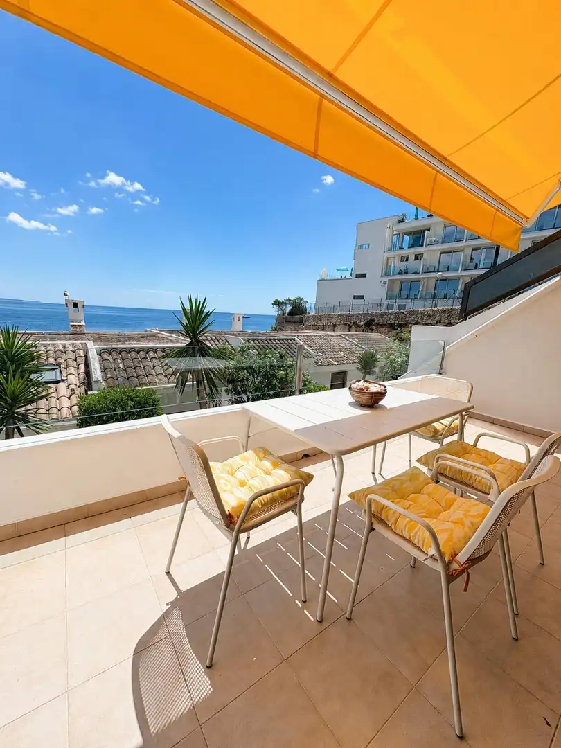 Terrasse von Einfamilien-Reihenhaus zur Miete in Calvià mit Klimaanlage, Terrasse und Abstellraum