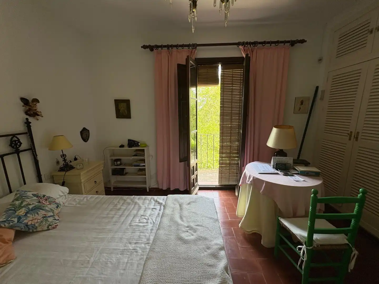 Dormitori de Casa o xalet en venda en Córdoba amb Aire condicionat, Jardí privat i Piscina