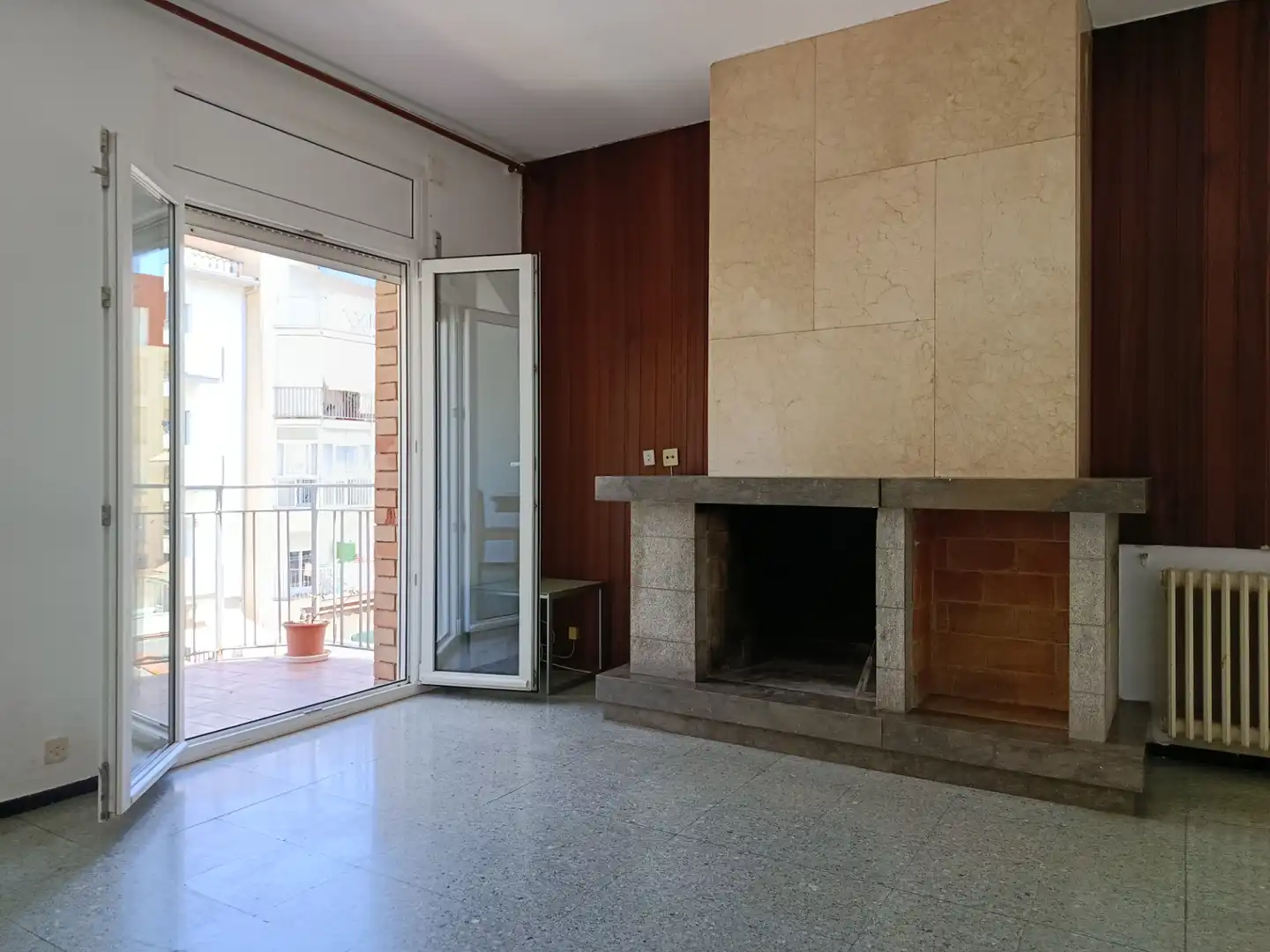 Wohnzimmer von Wohnung zum Verkauf in Girona mit Heizung, Terrasse und Balkon