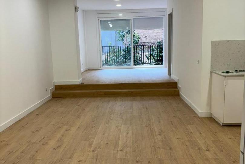 Photo 1 of Flat for sale in De Vilardell, Hostafrancs, Barcelona