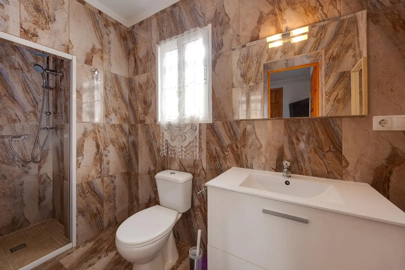 Villa avec terrasse à vendre à Calle Pico del Águila, imagen 19