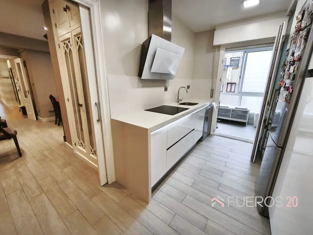 Piso con terraza en venta en Centro, imagen 4