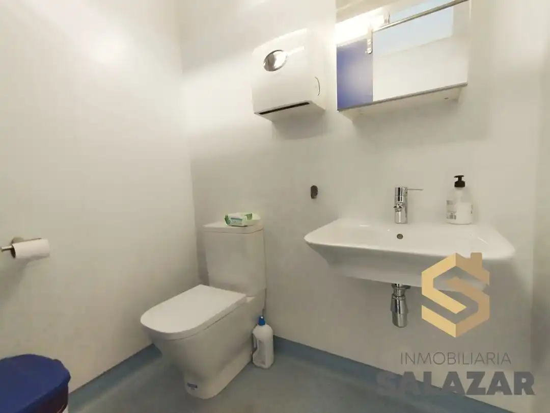 Local comercial en venda a Indautxu, imagen 17