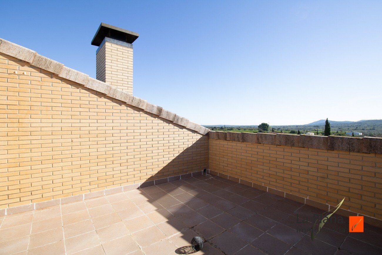 Duplex for rent to own in La Galera