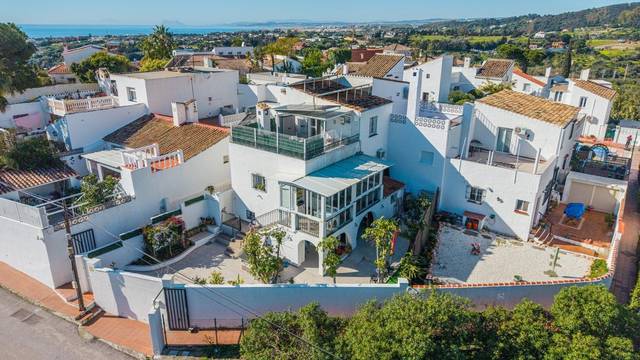 Casa adosada en Venta en Avenida ADELFAS DE LAS, 34 en Las Lomas