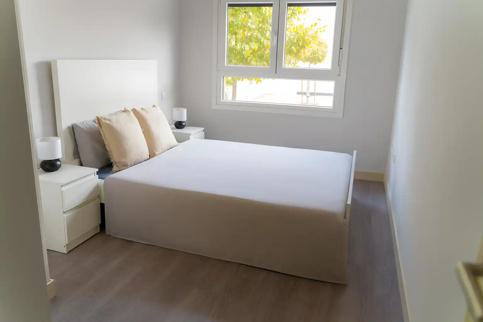 Flat for rent in Calle Alvaro Mutis, 2, Espartales