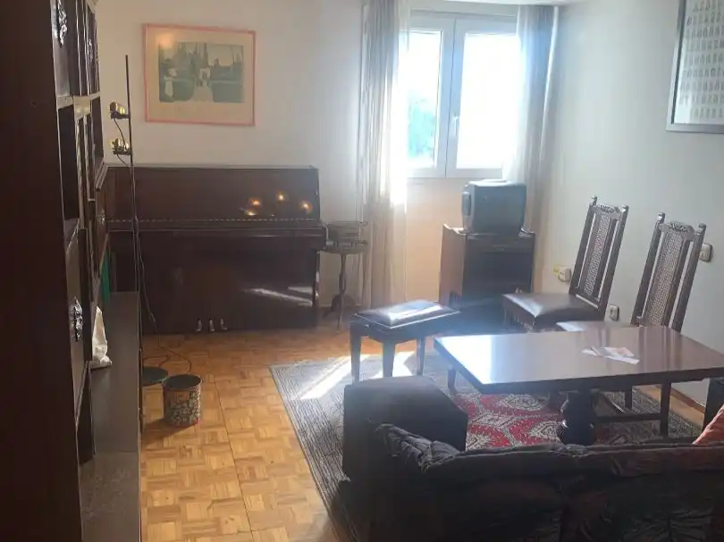 Sala d'estar de Pis en venda en Oviedo 