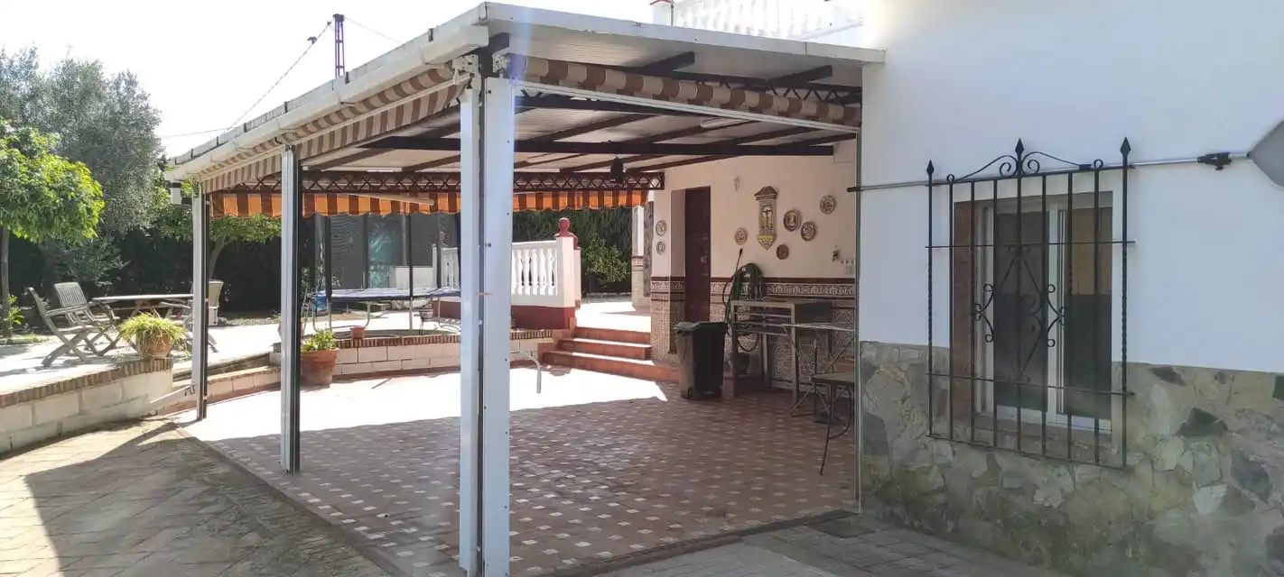 Villa in vendita a La Carlota, imagen 3