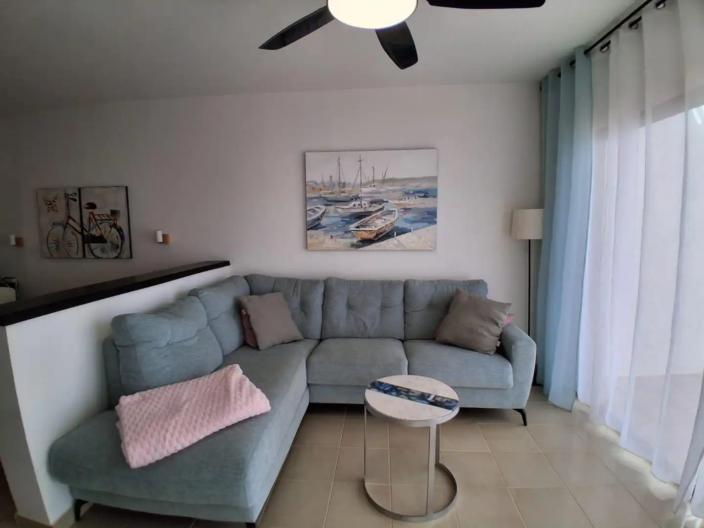 Living room of Study for sale in Giniginamar