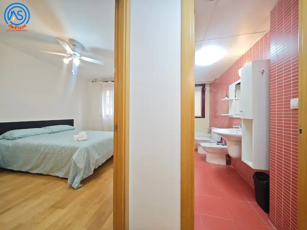 Apartamento de alquiler en Calle de Nuestra Señora de Bonaria, 13, Barrio del Ave