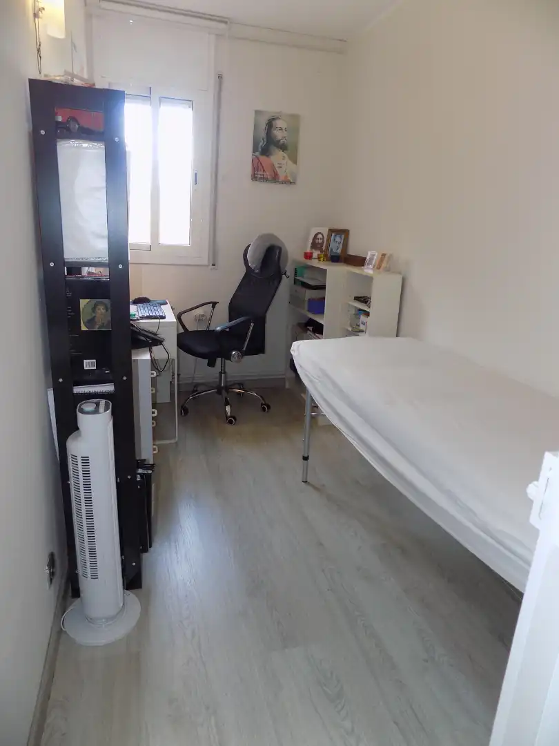 Habitación de Piso en venta en Badalona con Aire acondicionado, Calefacción y Parquet