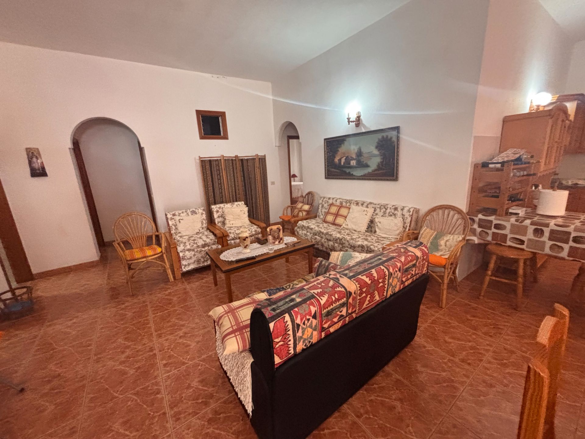 Sala d'estar de Casa o xalet en venda en Guía de Isora amb Jardí privat