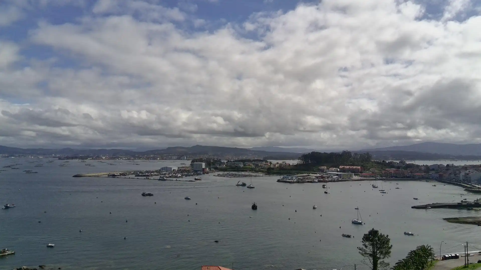 Vista exterior de Casa o chalet en venta en A Illa de Arousa  con Calefacción, Terraza y Trastero