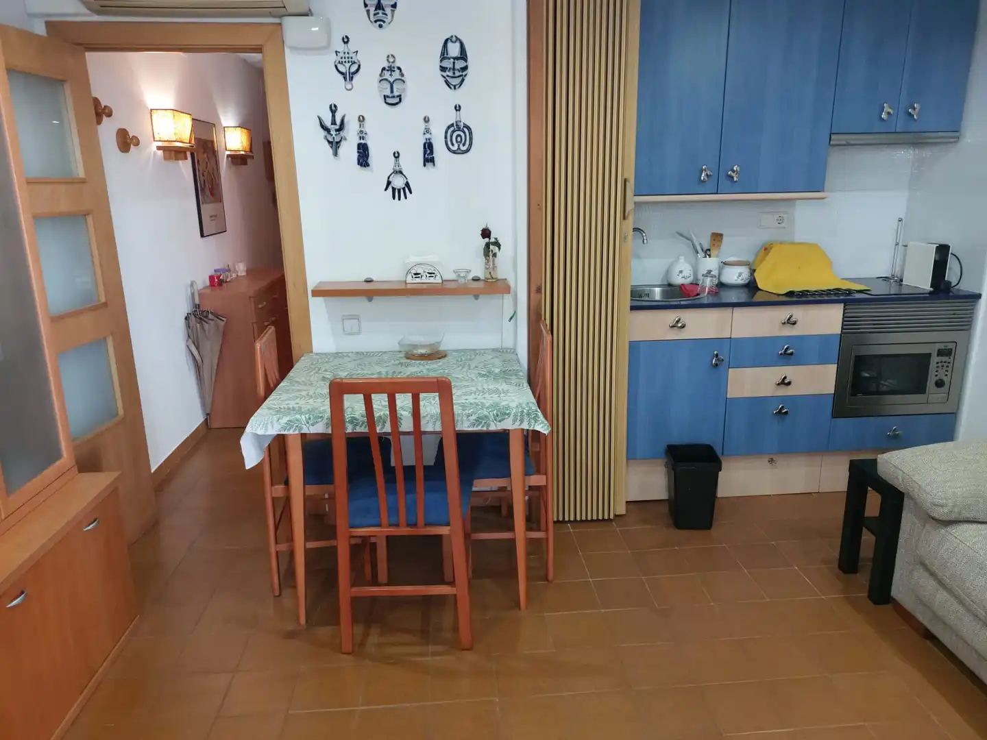 Cuina de Apartament en venda en Castelldefels amb Terrassa i Piscina comunitària