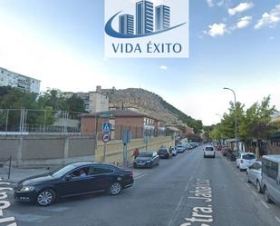 Vista exterior de Pis en venda en  Jaén Capital amb Balcó