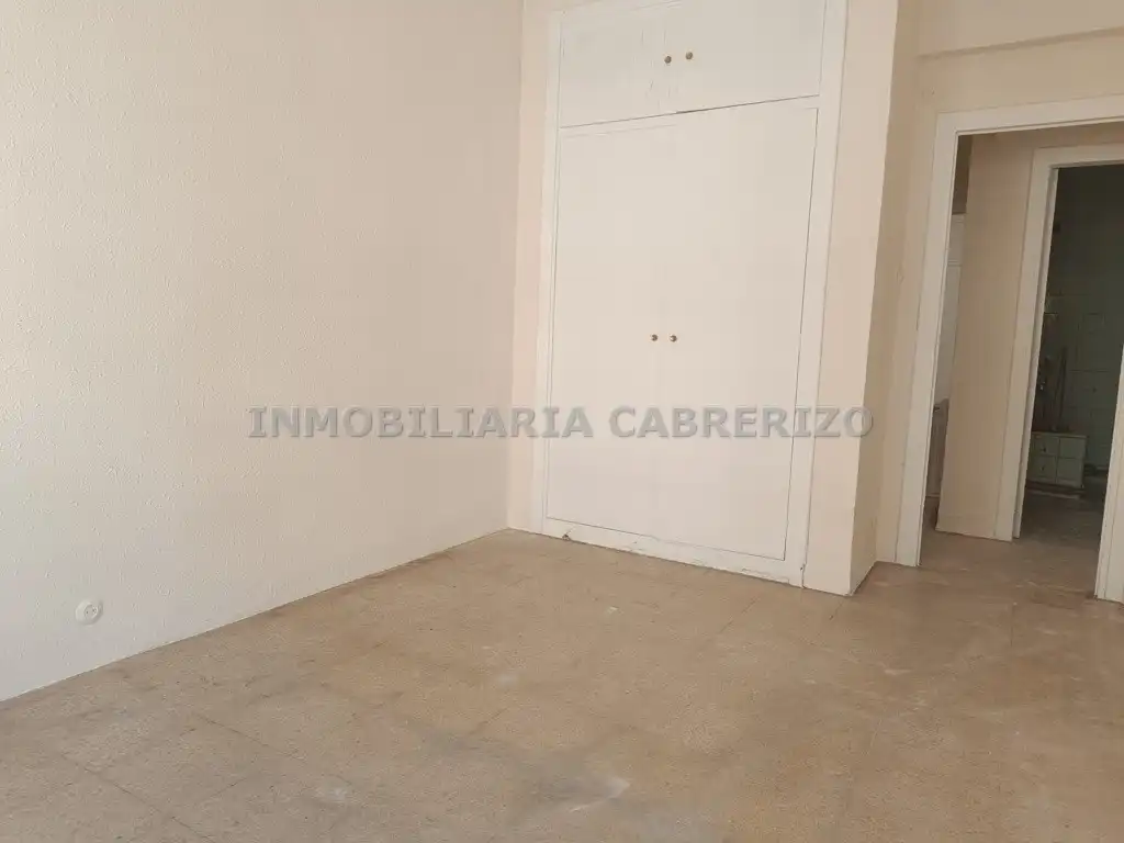 Piso en venta en  Logroño con Calefacción y Terraza