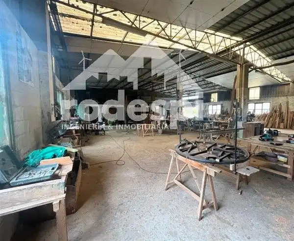Industrial buildings for sale in A Cañiza    with Alarm