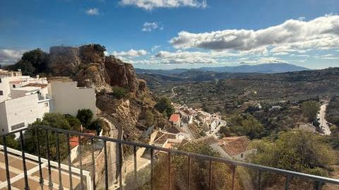 Photo 5 of Single-family semi-detached to rent in Calle Puerta de Hierro, Casarabonela, Málaga