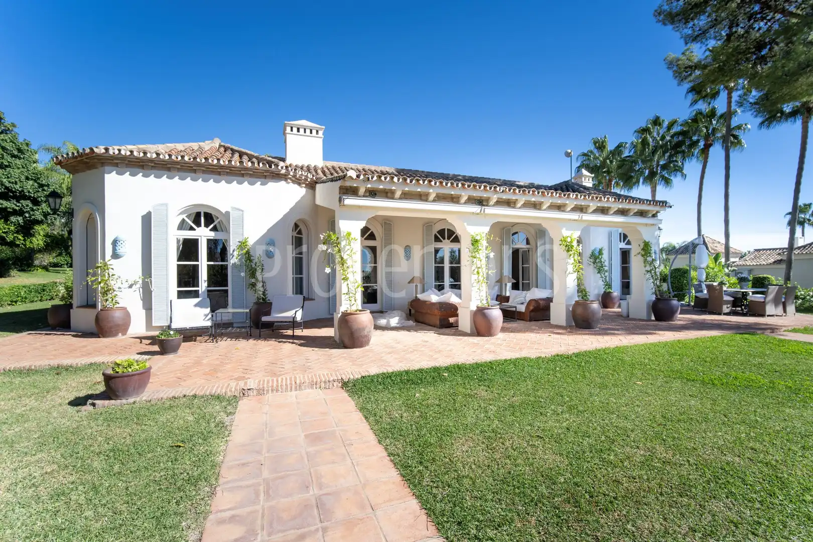 Exterior view of Houses for sale in Marbella
