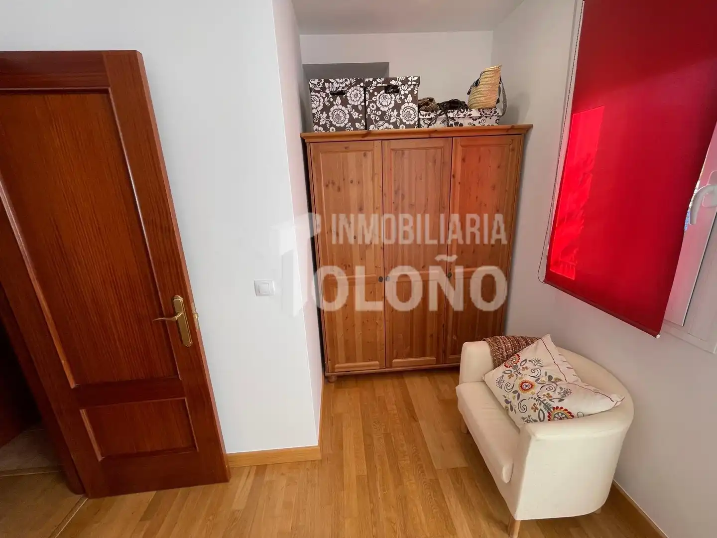 Habitación de Casa o chalet en venta en Anguciana con Calefacción, Jardín privado y Parquet