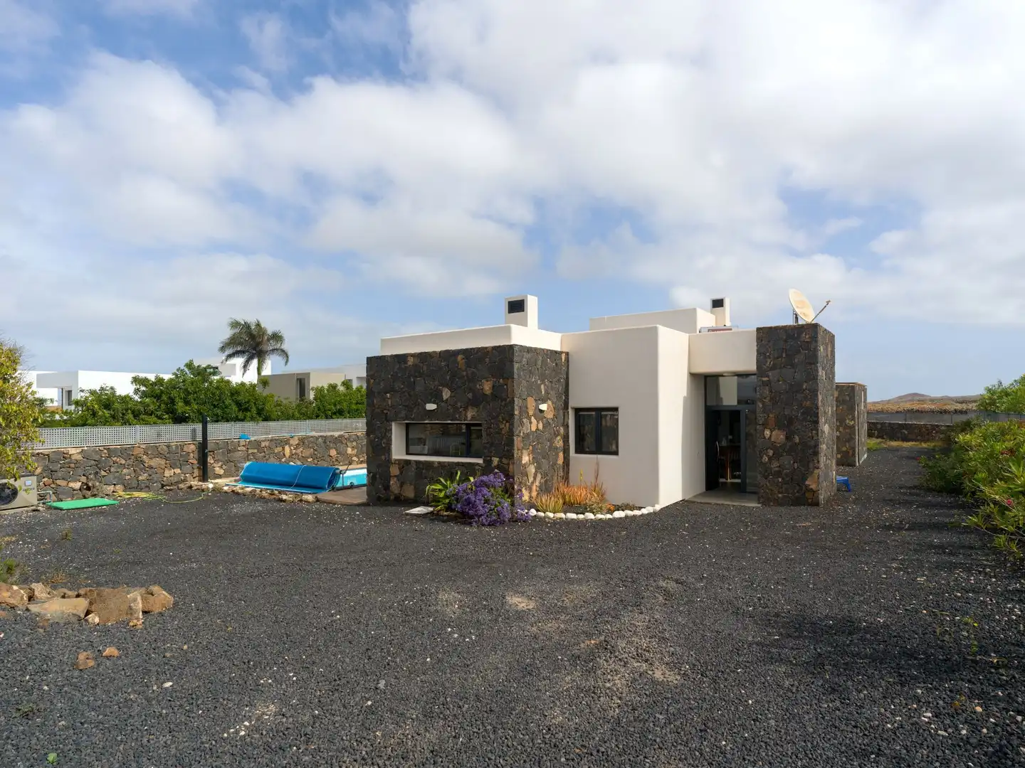 Vista exterior de Casa o chalet en venta en La Oliva con Jardín privado, Terraza y Trastero