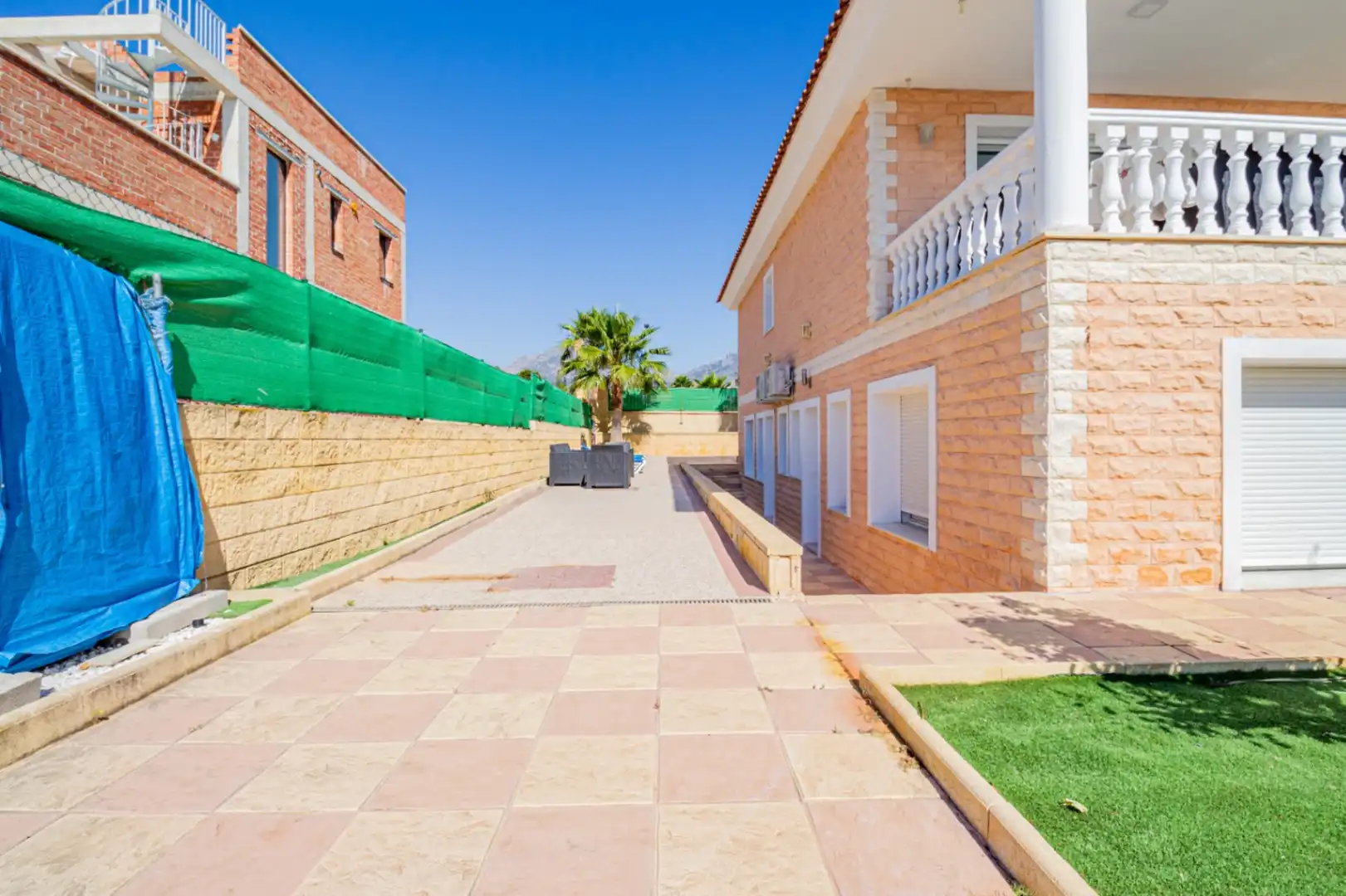Vista exterior de Casa o chalet en venta en L'Alfàs del Pi con Aire acondicionado, Calefacción y Jardín privado