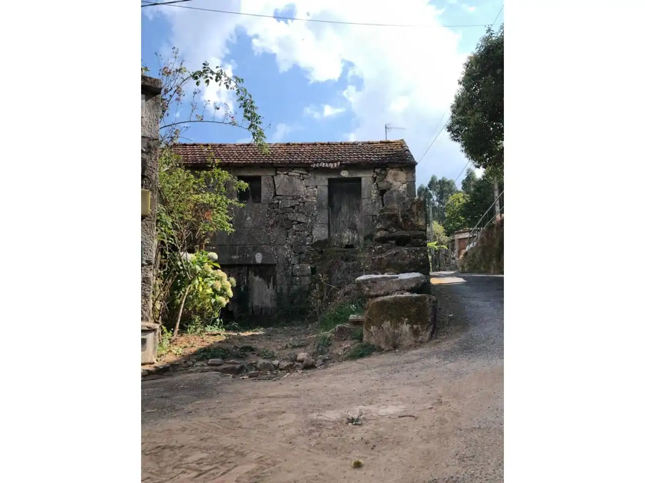 Exterior view of Houses for sale in Entrimo