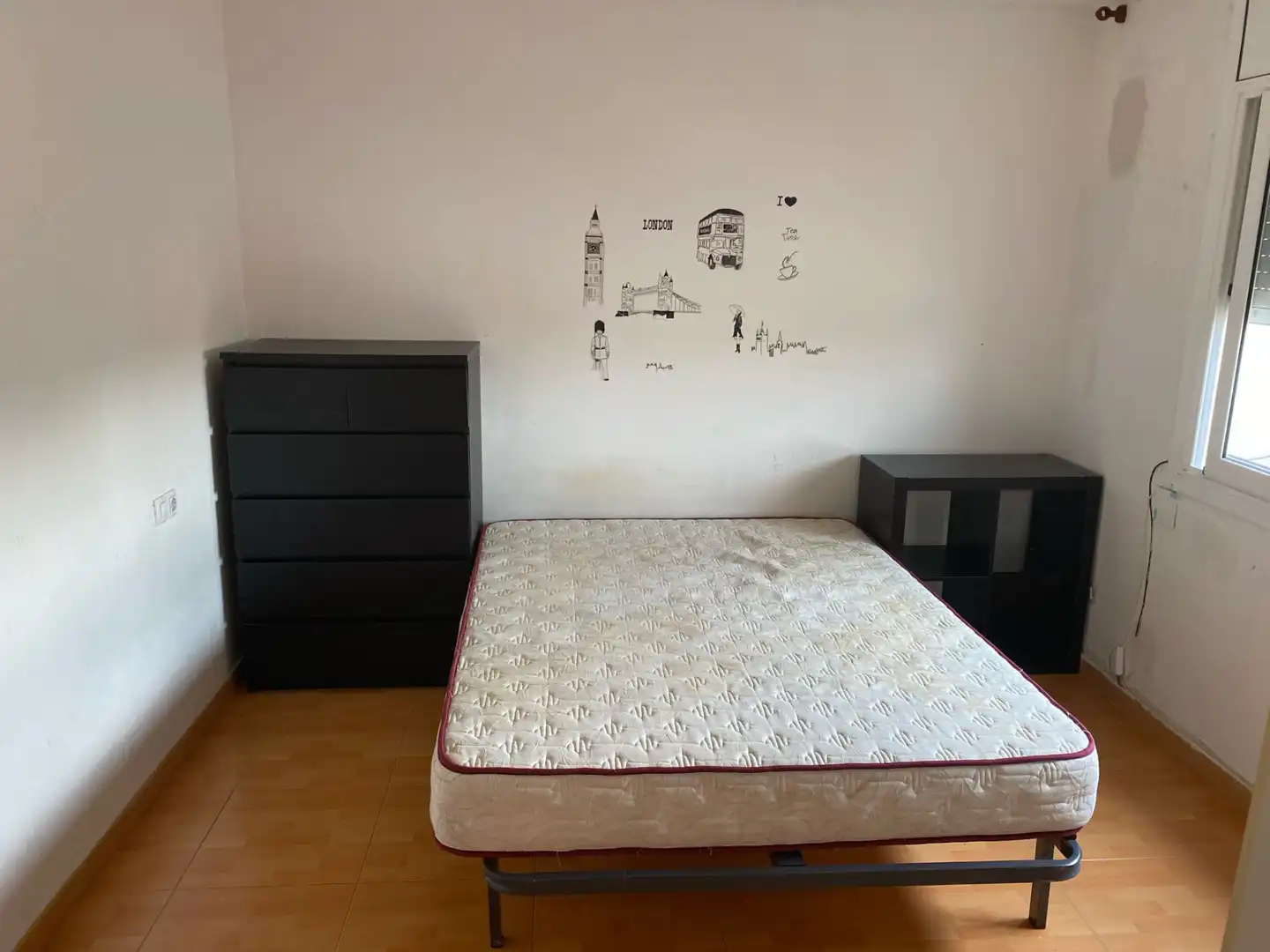 Piso en venta en Carrer d'Eduard Brossa 69, imagen 3