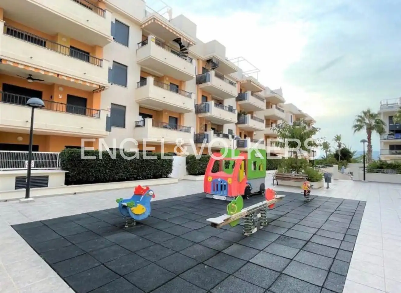 Wohnung zur Miete in Almenara, Castellón