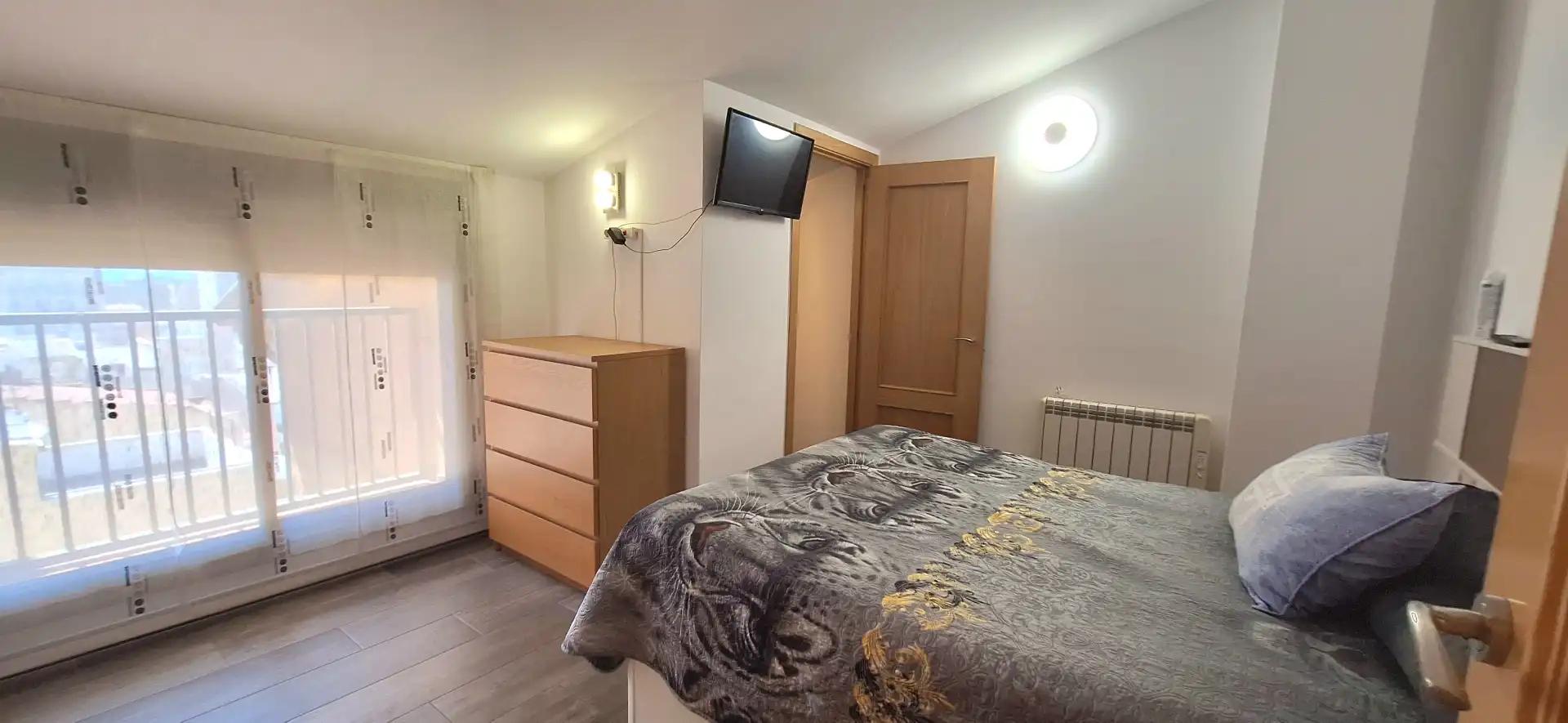 Schlafzimmer von Maisonette zum Verkauf in Terrassa mit Klimaanlage, Parkett und Terrasse