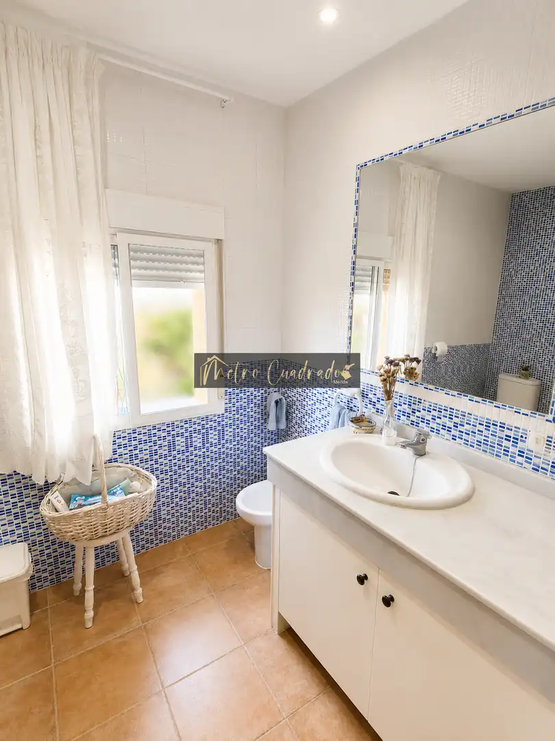Baño de Finca rústica en venta en Alcuéscar con Terraza y Trastero