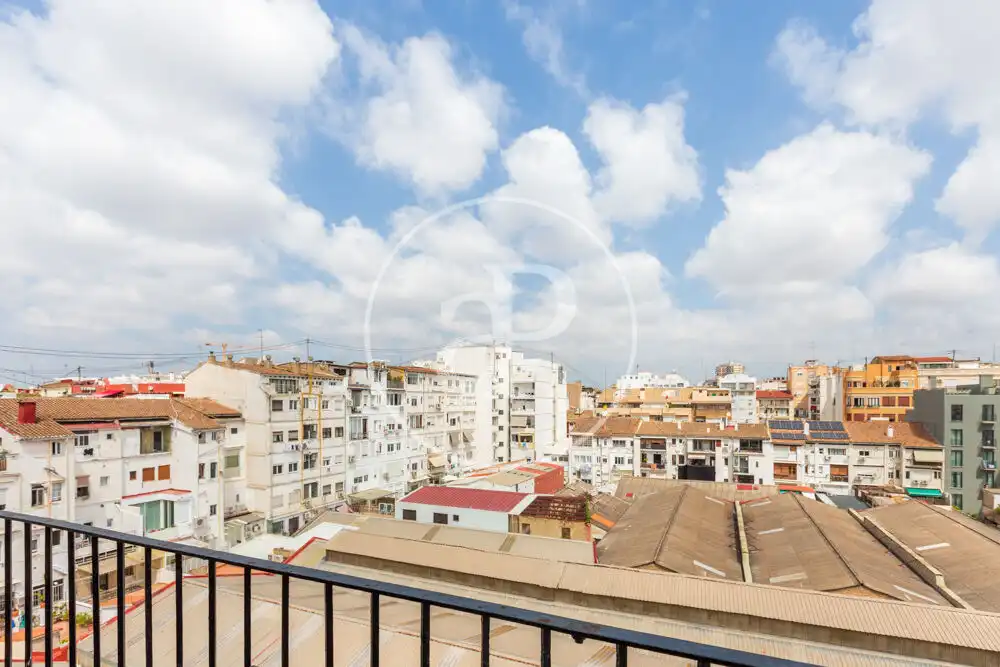Vista exterior de Ático en venta en Valencia con Aire acondicionado, Calefacción y Terraza