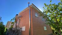 Vista exterior de Casa o xalet en venda en Pioz amb Terrassa