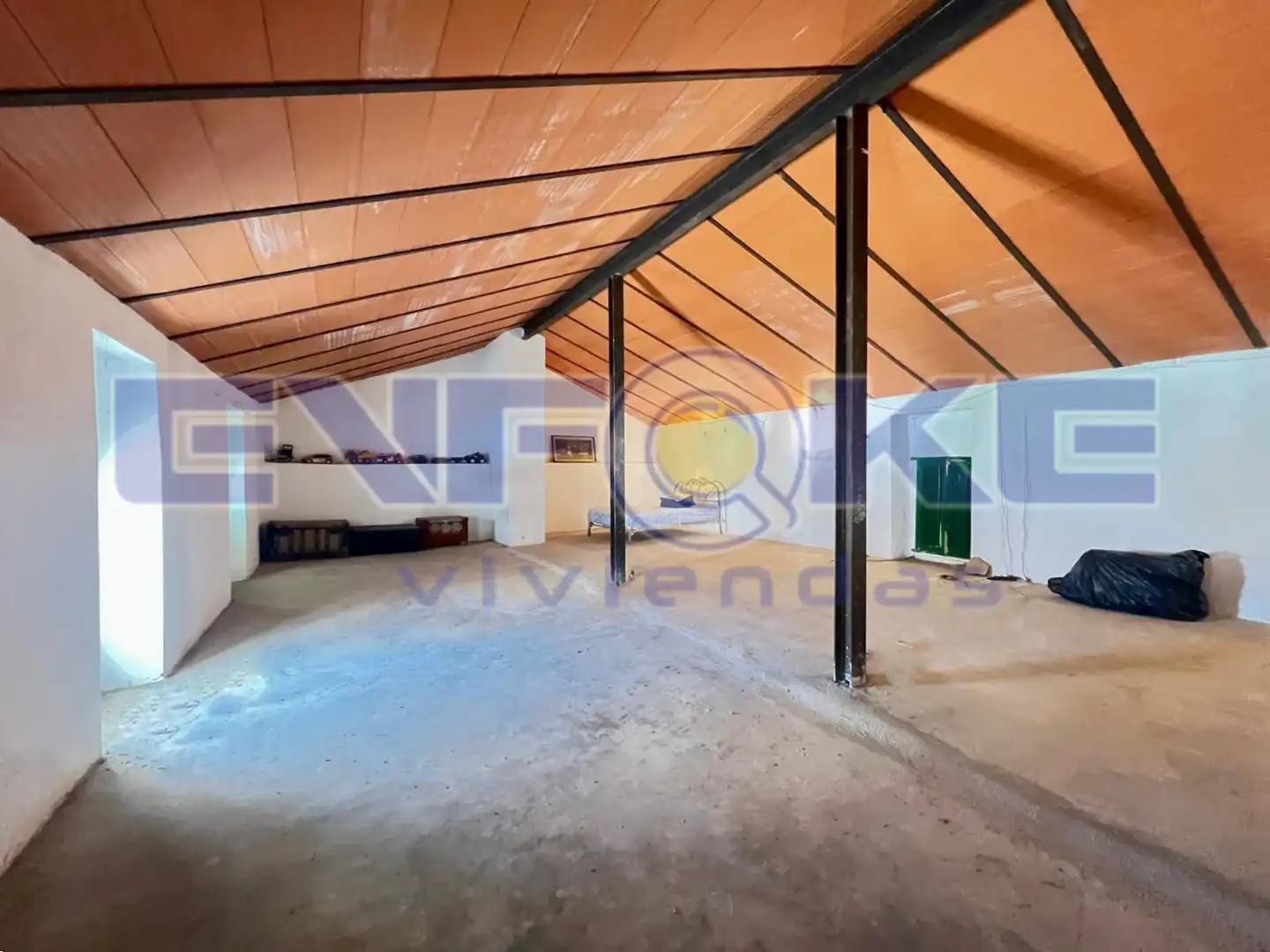 Casa o chalet en venta en Benquerencia de la Serena con Terraza, Trastero y Amueblado
