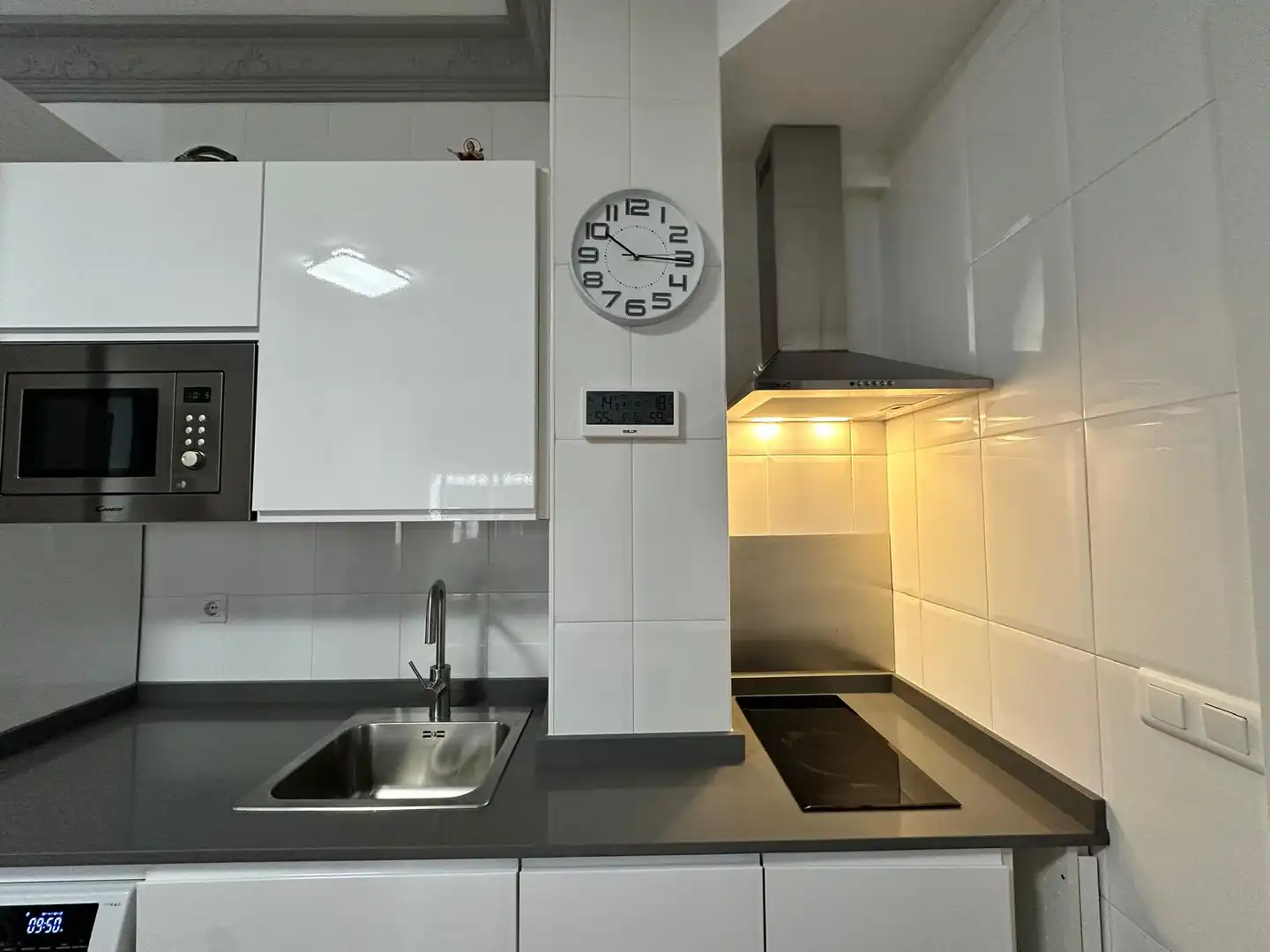 Kitchen of Study for sale in Benamocarra, Málaga