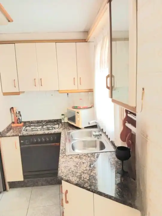 Küche von Wohnung zum Verkauf in Valencia mit Klimaanlage, Möbliert und Ofen