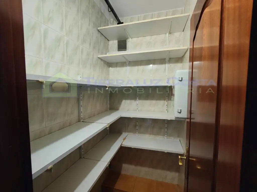 Cuina de Casa o xalet en venda en La Antilla amb Jardí privat, Terrassa i Traster