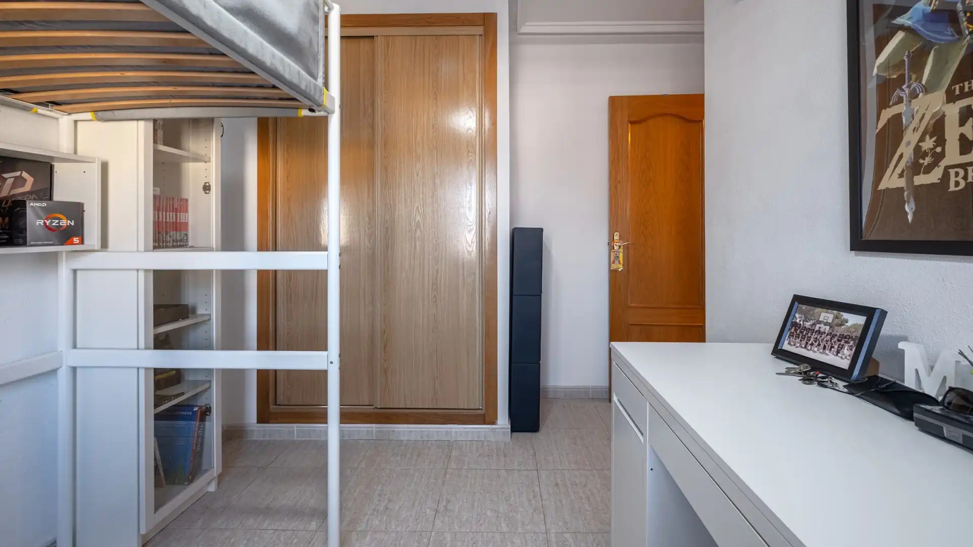 Habitación de Casa o chalet en venta en Santa Pola con Jardín privado, Terraza y Trastero