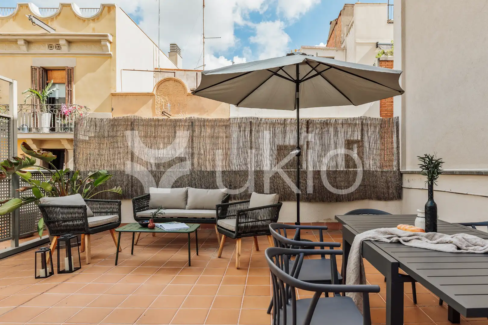 Apartament amb ascensor de lloguer a Carrer de Cornet i Mas