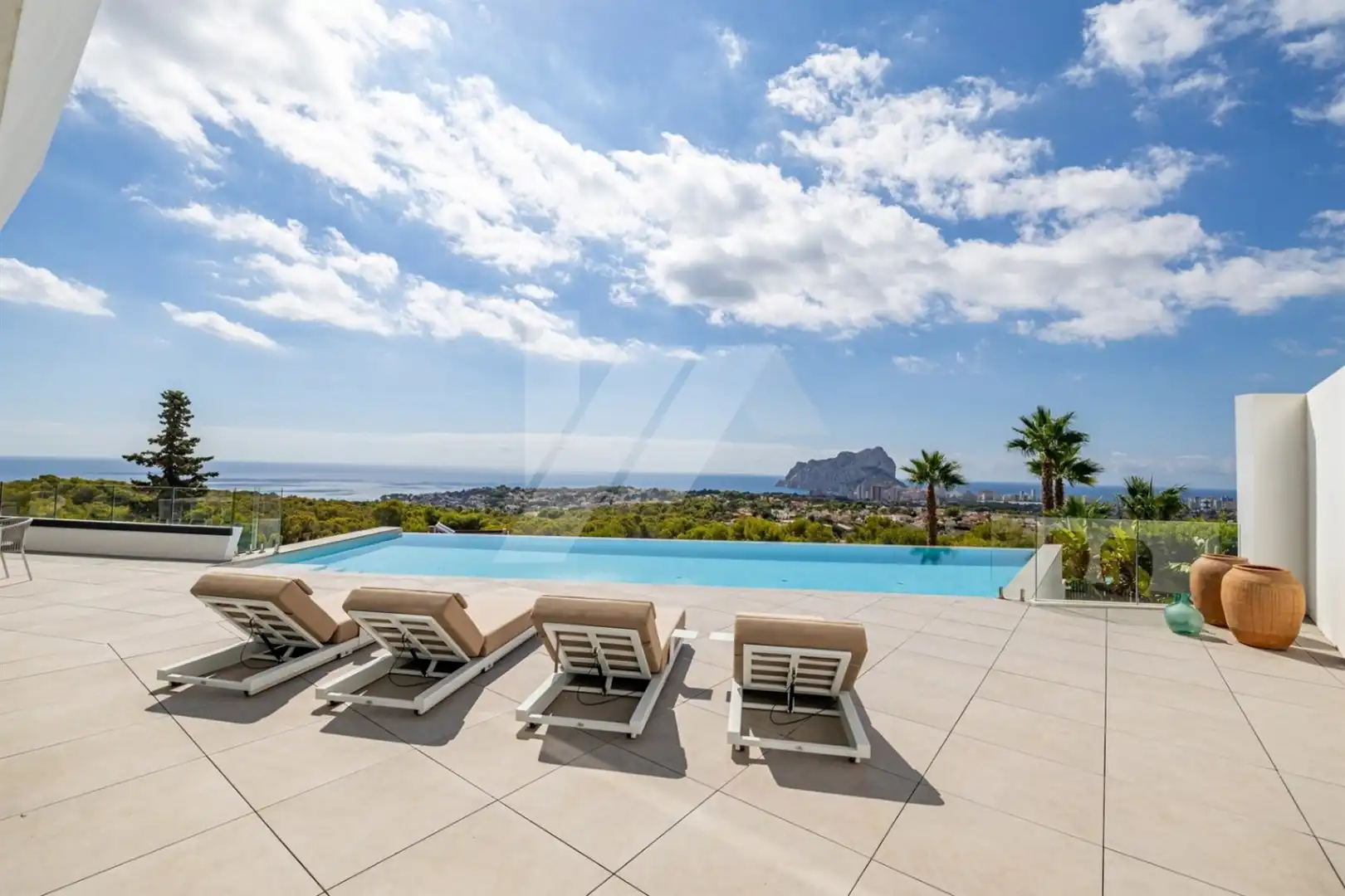 Villa con terrazza in vendita a La Fustera
