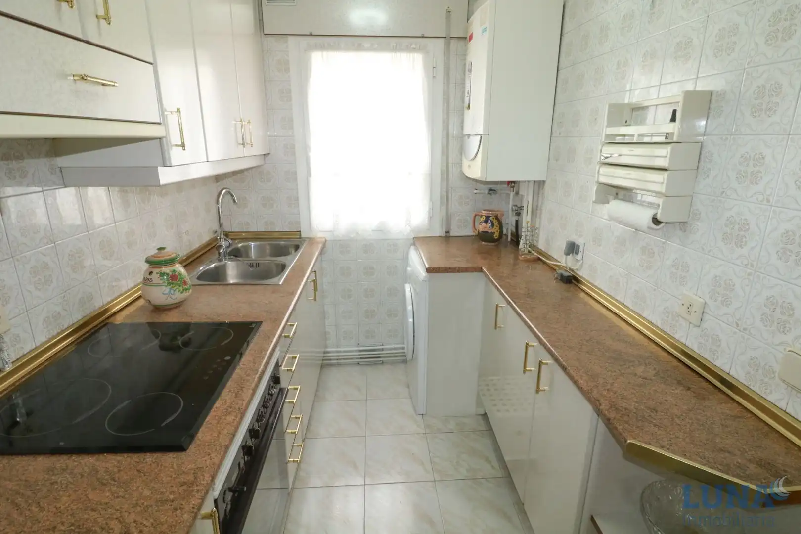 Cuina de Pis en venda en Getafe amb Aire condicionat, Calefacció i Terrassa