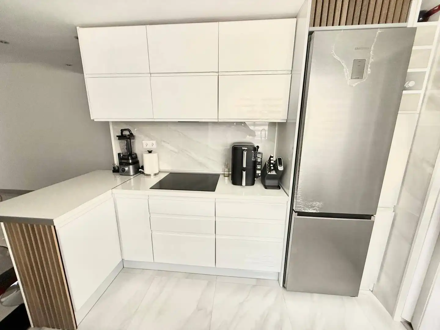 Kitchen of Flat for sale in Valencia  with Air Conditioner, Furnished and Balcony