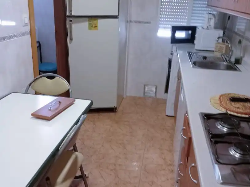 Cuina de Pis per a compartir en Carretas - Pajarita