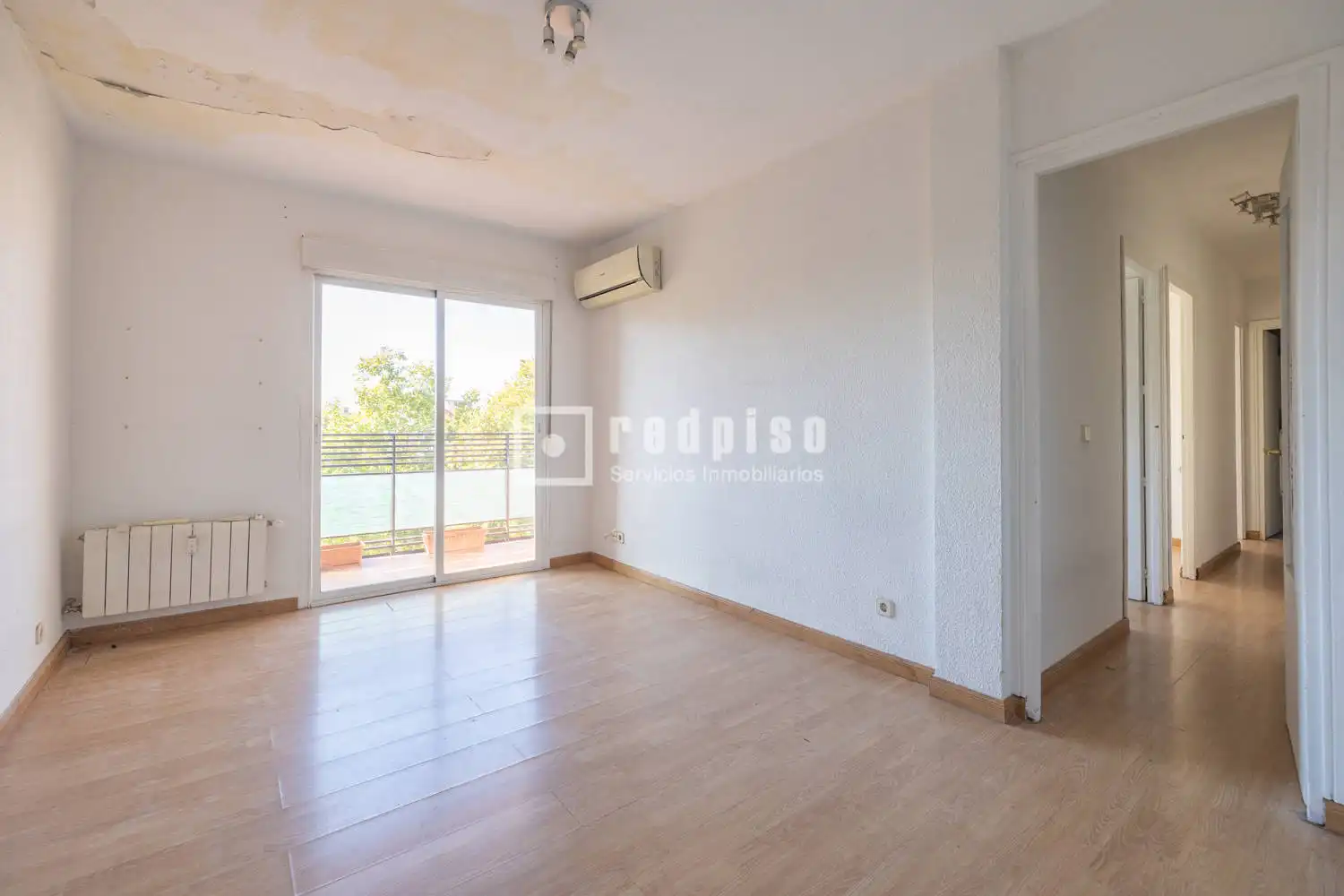 Schlafzimmer von Wohnung zum Verkauf in Madrid mit Klimaanlage, Heizung und Privatgarten