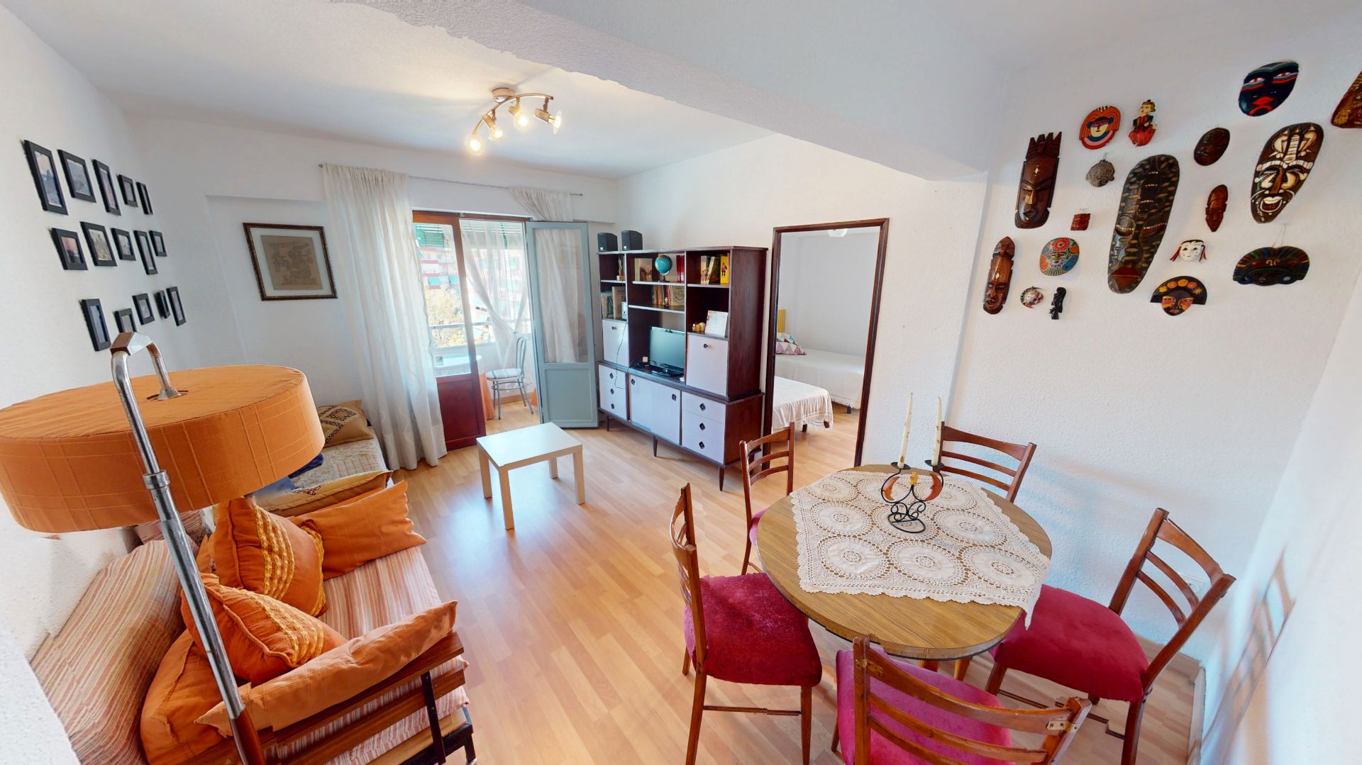 Habitación de Piso en venta en Alicante / Alacant con Amueblado y Balcón