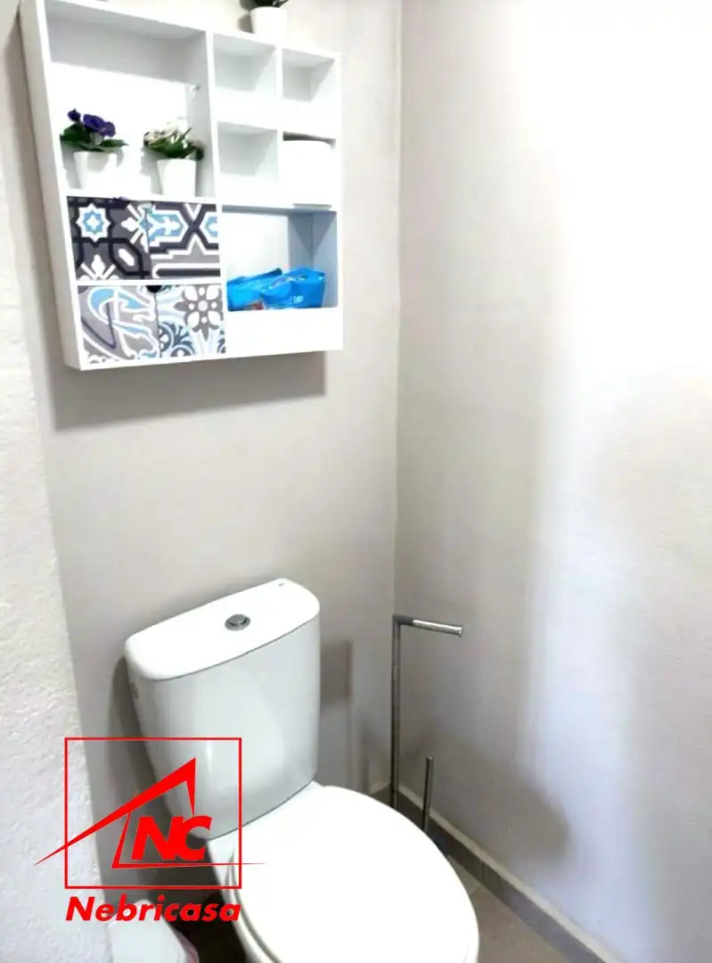 Baño de Finca rústica en venta en Lebrija con Terraza, Piscina y Amueblado