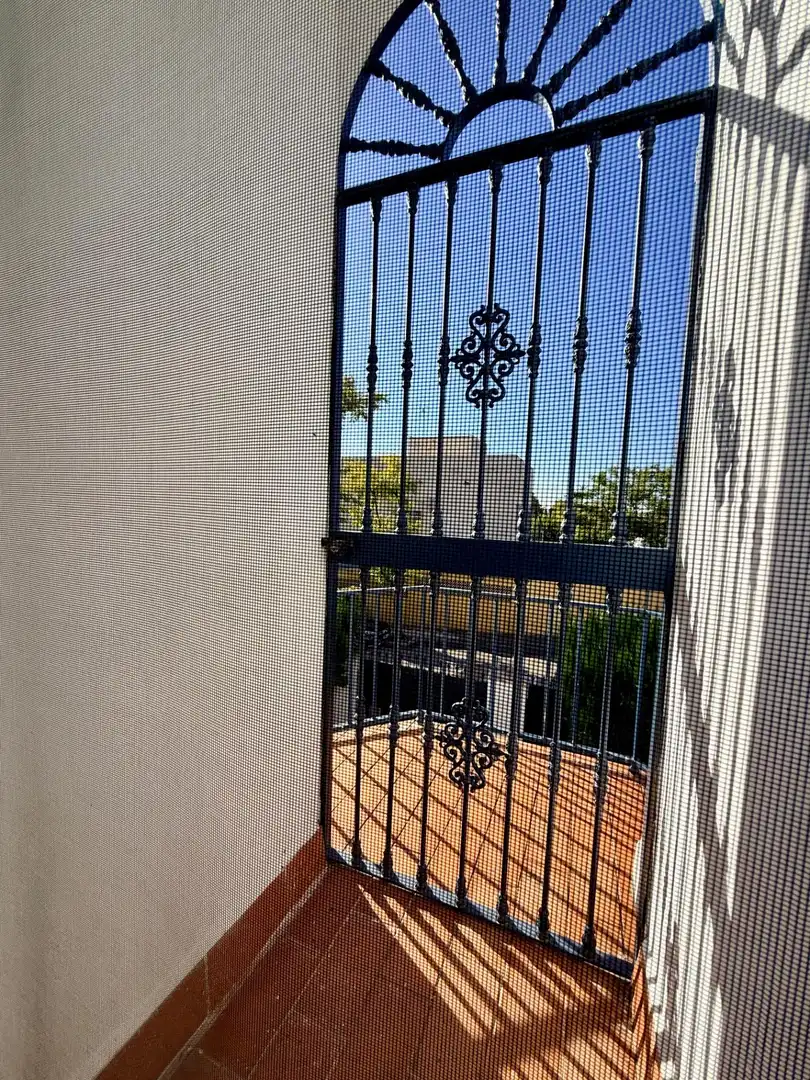 Terraza de Casa o chalet en venta en Gelves, Sevilla