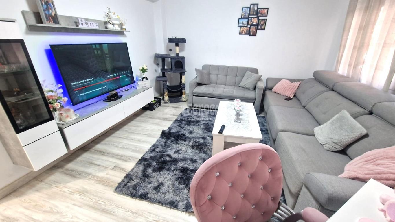 Sala d'estar de Pis en venda en  Zaragoza Capital